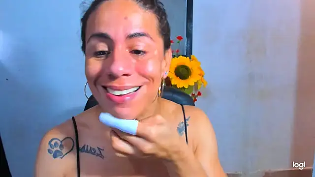 juanblakbigcock online show from January 6, 2026, 3:16 pm