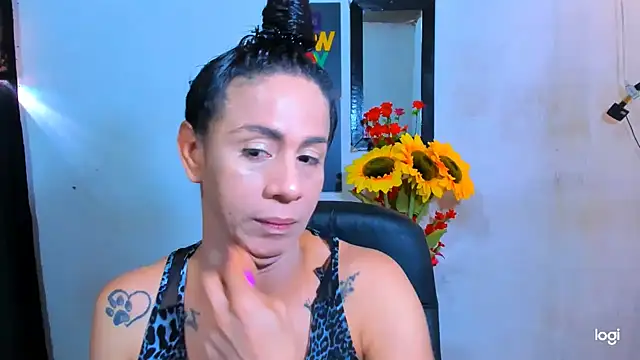 juanblakbigcock online show from March 19, 2026, 4:18 pm