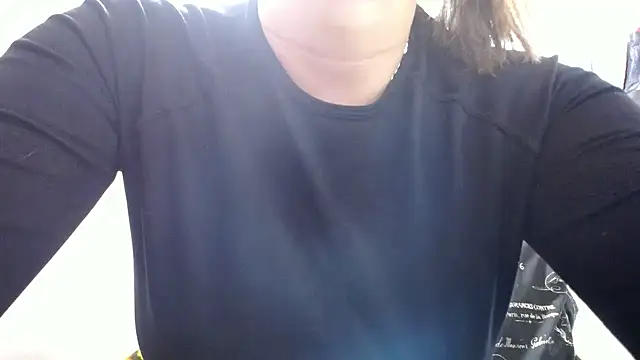Snapshot of Luna_girlhot_ chatting on April 28, 2026, 4:33 pm Luna girlhot online show from April 28, 2026, 4:33 pm