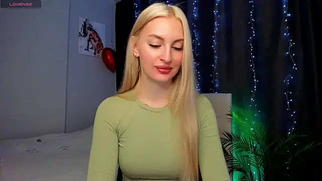 Snapshot of Kimmy_powell chatting on October 4, 2025, 4:03 am Kimmy powell online show from October 4, 2025, 4:03 am
