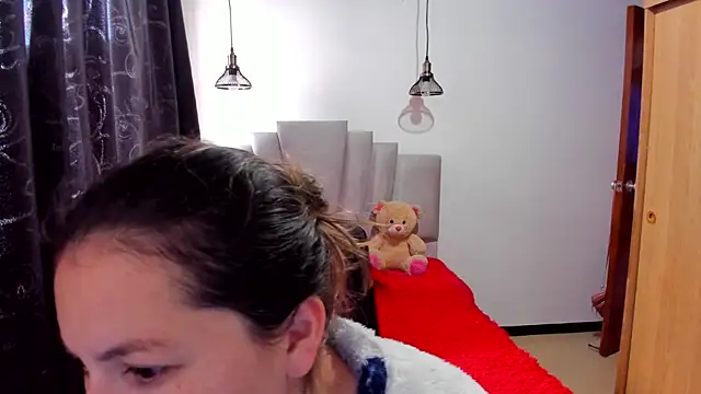 Snapshot of samantha__wilson chatting on September 24, 2025, 11:39 am samantha wilson online show from September 24, 2025, 11:39 am