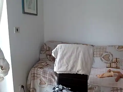 danasantoreal online show from October 3, 2025, 8:05 am