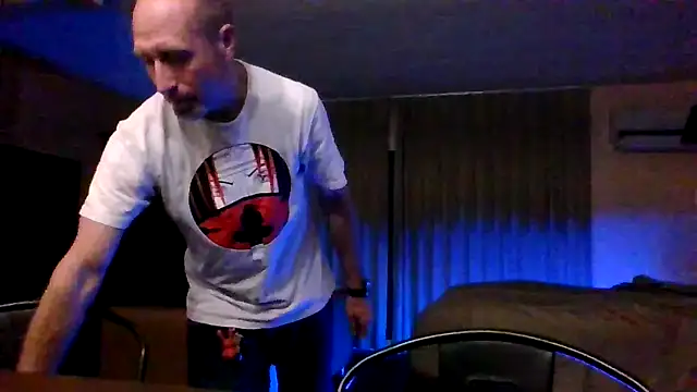 El Gizmo online show from March 27, 2026, 7:28 am