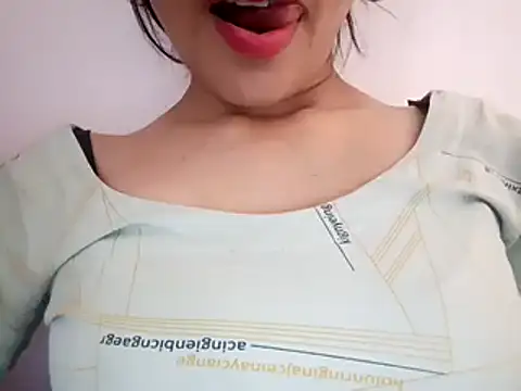 Snapshot of Jatti_punjab_di chatting on March 19, 2025, 7:51 am Jatti punjab di online show from March 19, 2025, 7:51 am