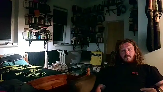 Snapshot of sunr1sa chatting on October 21, 2025, 4:23 am sunr1sa online show from October 21, 2025, 4:23 am