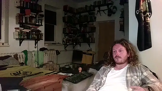 Snapshot of sunr1sa chatting on November 6, 2025, 5:11 am sunr1sa online show from November 6, 2025, 5:11 am