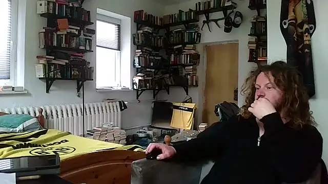 Snapshot of sunr1sa chatting on November 15, 2025, 7:56 am sunr1sa online show from November 15, 2025, 7:56 am