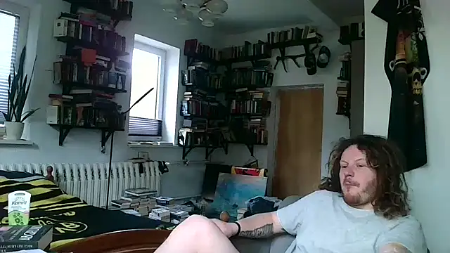 sunr1sa online show from February 15, 2026, 6:58 am