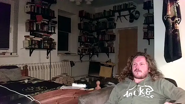 Snapshot of sunr1sa chatting on November 18, 2025, 10:34 pm sunr1sa online show from November 18, 2025, 10:34 pm