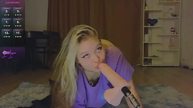 May aster online show from September 27, 2025, 8:04 pm