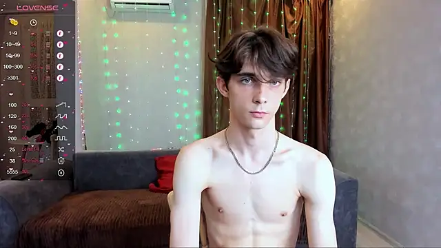 Aaron Boom online show from June 18, 2026, 6:13 pm