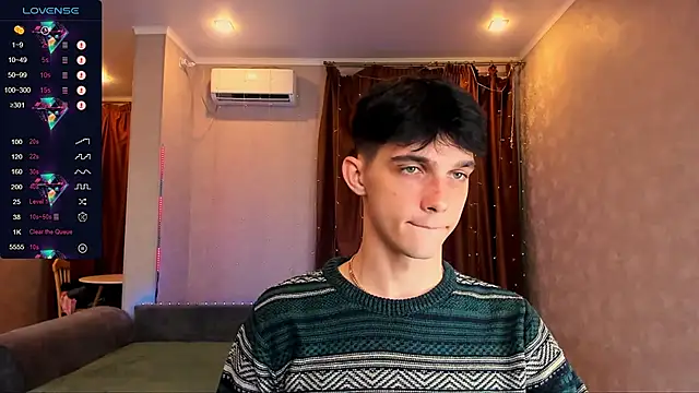 Aaron Boom online show from September 20, 2025, 11:10 pm