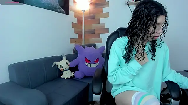 Snapshot of Angel_Dust18 chatting on March 16, 2025, 9:16 pm Angel Dust18 online show from March 16, 2025, 9:16 pm