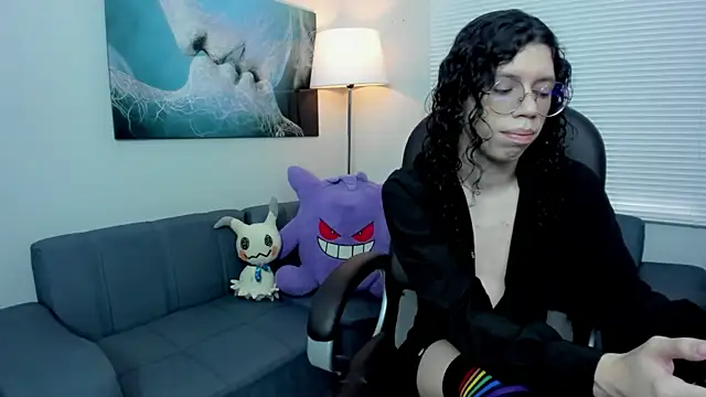 Snapshot of Angel_Dust18 chatting on September 19, 2025, 2:21 pm Angel Dust18 online show from September 19, 2025, 2:21 pm