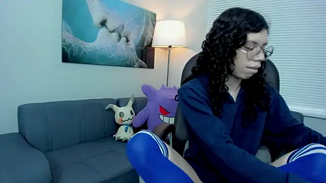 Snapshot of Angel_Dust18 chatting on October 14, 2025, 4:07 pm Angel Dust18 online show from October 14, 2025, 4:07 pm