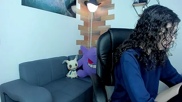 Snapshot of Angel_Dust18 chatting on February 21, 2025, 8:27 pm Angel Dust18 online show from February 21, 2025, 8:27 pm