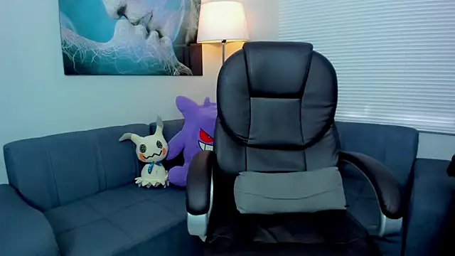 Snapshot of Angel_Dust18 chatting on October 5, 2025, 2:52 pm Angel Dust18 online show from October 5, 2025, 2:52 pm