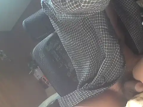 Snapshot of shikokichi55 chatting on February 24, 2025, 3:31 pm shikokichi55 online show from February 24, 2025, 3:31 pm