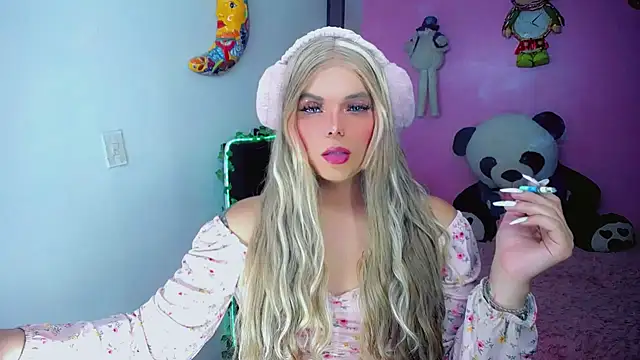 Snapshot of SweetKim21 chatting on December 23, 2025, 6:34 am SweetKim21 online show from December 23, 2025, 6:34 am