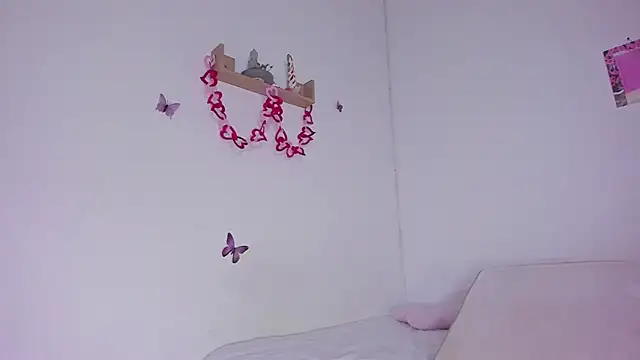 analia collins online show from March 12, 2025, 1:25 am