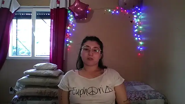 imsohornydacom online show from April 2, 2026, 7:09 pm