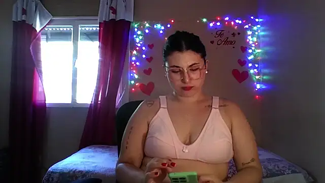 imsohornydacom online show from February 10, 2026, 6:07 pm