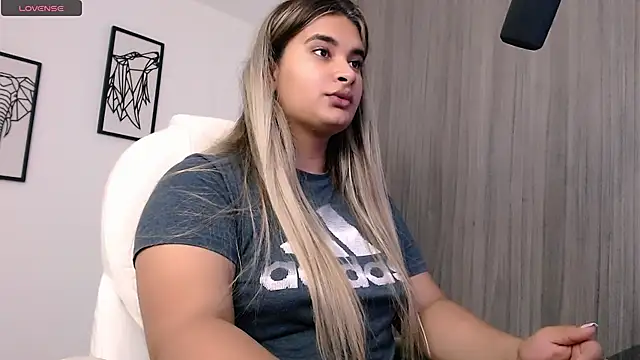 Snapshot of Kathee_zep chatting on February 9, 2025, 7:15 am Kathee zep online show from February 9, 2025, 7:15 am