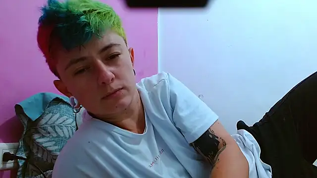 tomboyblue online show from September 16, 2025, 9:21 am