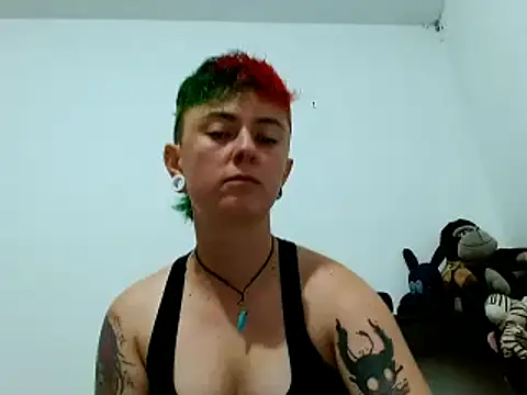 tomboyblue online show from March 20, 2025, 7:25 pm