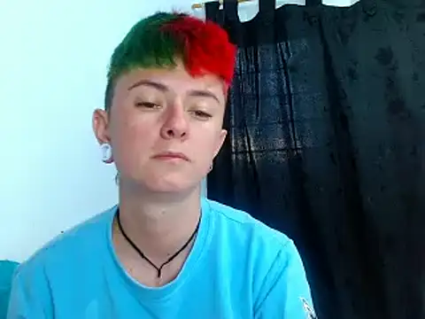 tomboyblue online show from March 18, 2025, 11:09 pm