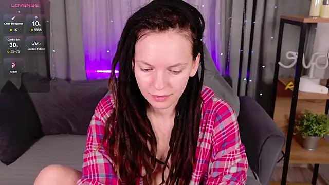 Snapshot of CoreyJane chatting on September 11, 2025, 4:34 am CoreyJane online show from September 11, 2025, 4:34 am