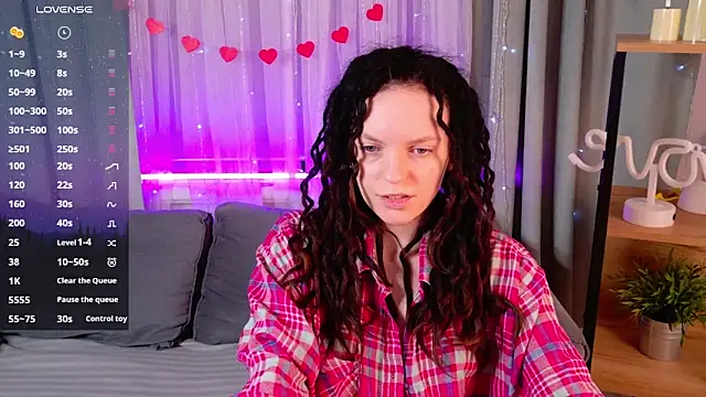 Snapshot of CoreyJane chatting on February 18, 2025, 4:37 am CoreyJane online show from February 18, 2025, 4:37 am