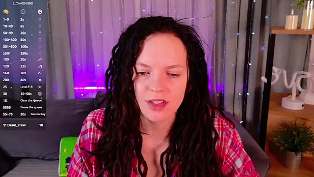 Snapshot of CoreyJane chatting on March 3, 2025, 4:21 am CoreyJane online show from March 3, 2025, 4:21 am