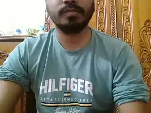 Snapshot of desiboyasif chatting on December 21, 2025, 5:25 pm desiboyasif online show from December 21, 2025, 5:25 pm