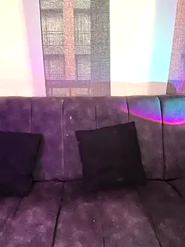 Mazikeen-- online show from February 13, 2026, 10:54 pm