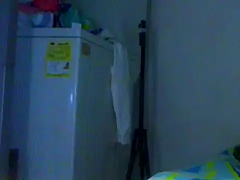 Ian zaenzz online show from February 7, 2025, 7:06 pm