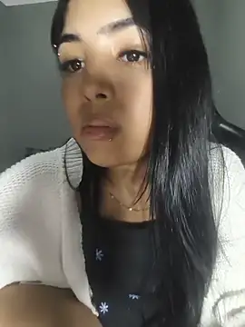 Livia Diaz online show from May 16, 2026, 1:48 am