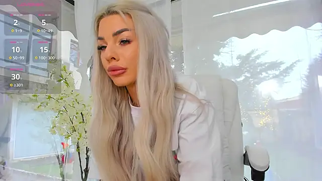 Snapshot of Russian_Ava chatting on January 6, 2026, 8:18 am Russian Ava online show from January 6, 2026, 8:18 am