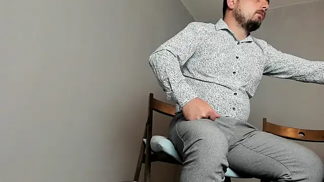 Snapshot of Master_Mark_Wayne chatting on October 13, 2025, 4:41 pm Master Mark Wayne online show from October 13, 2025, 4:41 pm