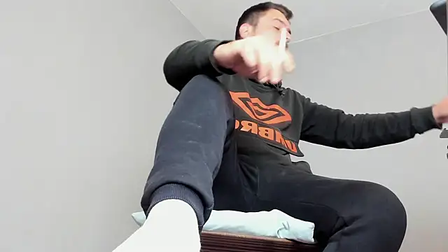 Snapshot of Master_Mark_Wayne chatting on October 16, 2025, 12:13 pm Master Mark Wayne online show from October 16, 2025, 12:13 pm