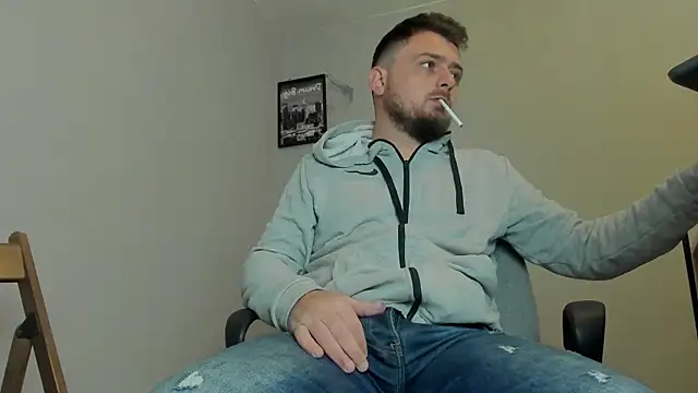 Snapshot of Master_Mark_Wayne chatting on November 28, 2025, 3:56 pm Master Mark Wayne online show from November 28, 2025, 3:56 pm