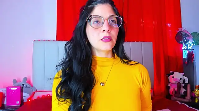 caro lyne  online show from March 14, 2026, 4:57 pm