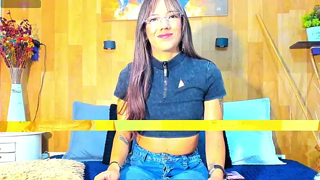 Snapshot of marianaa90 chatting on May 7, 2026, 1:03 pm marianaa90 online show from May 7, 2026, 1:03 pm