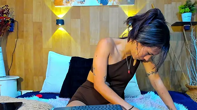 Snapshot of marianaa90 chatting on April 29, 2026, 4:11 pm marianaa90 online show from April 29, 2026, 4:11 pm