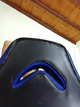 anny vittar online show from September 9, 2025, 4:22 am