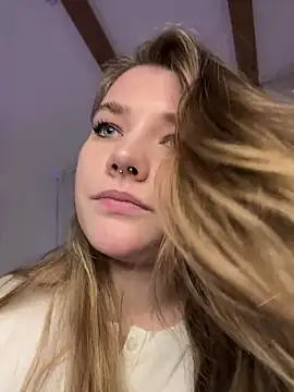 Snapshot of Holy_Tereza chatting on January 21, 2025, 9:46 am Holy Tereza online show from January 21, 2025, 9:46 am