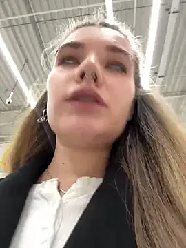 Snapshot of Holy_Tereza chatting on March 2, 2025, 3:19 pm Holy Tereza online show from March 2, 2025, 3:19 pm