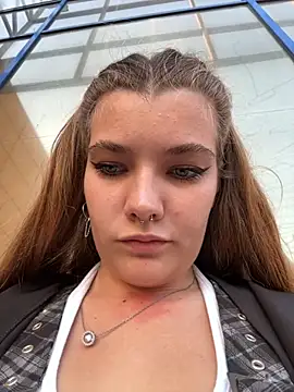 Snapshot of Holy_Tereza chatting on September 9, 2025, 3:54 pm Holy Tereza online show from September 9, 2025, 3:54 pm