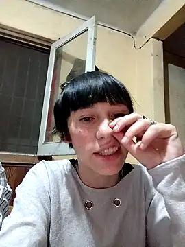 babylexx 18 online show from December 15, 2025, 2:50 am