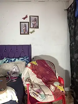 Snapshot of KandyHot_ chatting on February 24, 2026, 12:55 am KandyHot online show from February 24, 2026, 12:55 am